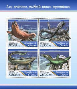Prehistoric aquatic animals