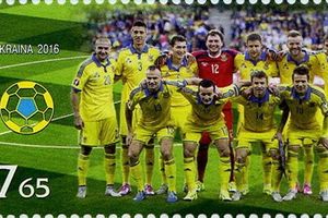 Почтовая марка увековечила Национальную сборную Украины по футболу