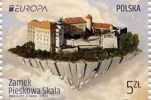 Привет от Казимира Великого. Замок Пескова Скала на почтовой марке Польши